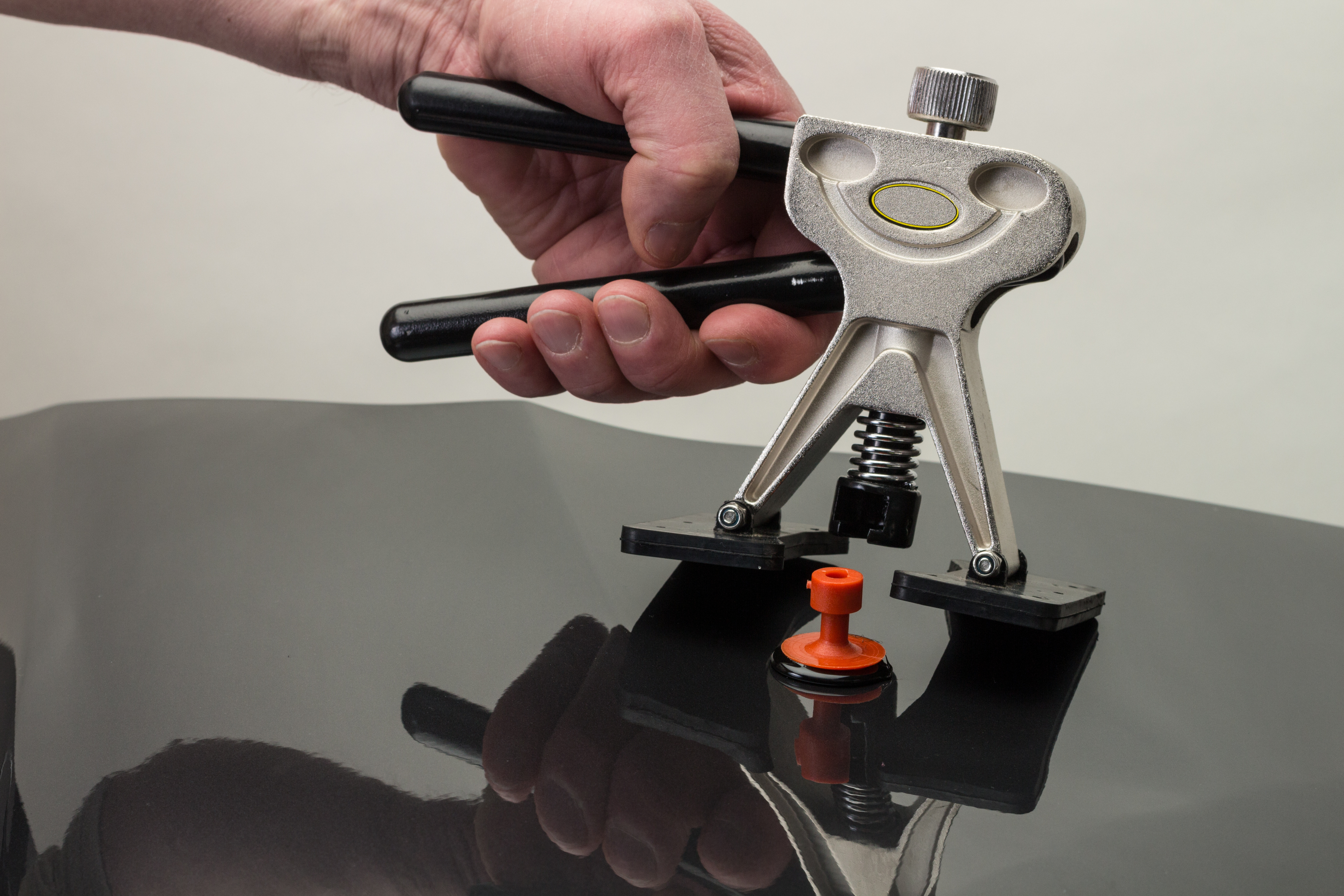 Reparatur der Elektronik eines Fahrzeuges